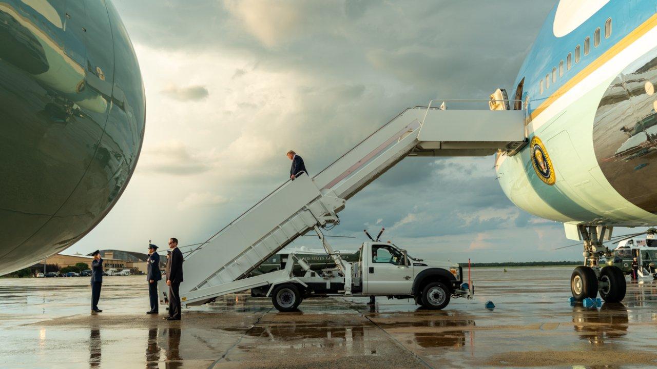 President Donald J. Trump disembarks Air Force One at Joint Base Andrews, Md. Wednesday, Aug. 21. 2019, returning from his trip to the American Veterans (AMVETS) 75th National Convention in Louisville, KY. (Official White House Photo by Shealah Craighead)